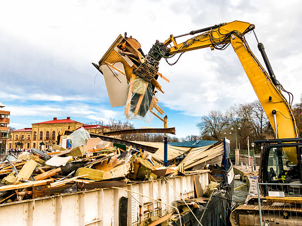 Best Basement Cleanout Services  in Suncook, NH